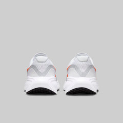 Nike Revolution 8 Men’s Running Sneakers