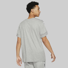 Nike Sportswear Repeat Men’s Short-Sleeve T-Shirt
