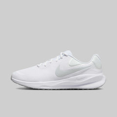 Nike Revolution 7 Sneakers