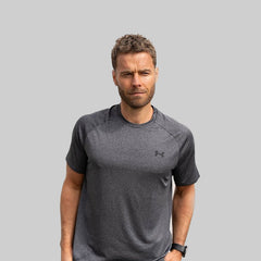 Under Armour Men's Tech Short Sleeve Shirts - Gray