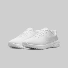 Nike Revolution 5 FlyEase Running Shoes