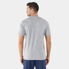 Nike Men’s Sportswear Club Embroidered Futura T-Shirt