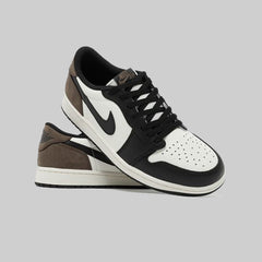 Nike Air Jordan Sneakers Trainers Shoes Black and White - Madi International