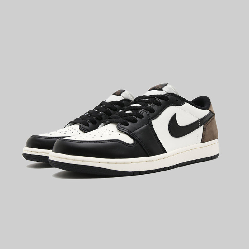 Nike Air Jordan Sneakers Trainers Shoes Black and White - Madi International