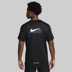 Nike Miler Short Sleeve Graphic Running T-shirt