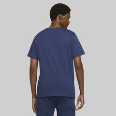 Nike Men's Swoosh Logo Short Sleeve Classic T-Shirt