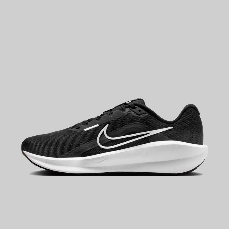 Nike Downshifter 13 Sneakers for Men