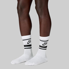 Nike Unisex Everyday Essential Sportswear Socks