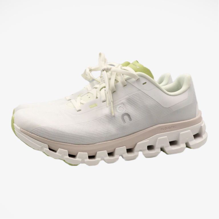 On Cloudflow 4 Women’s Running Shoes