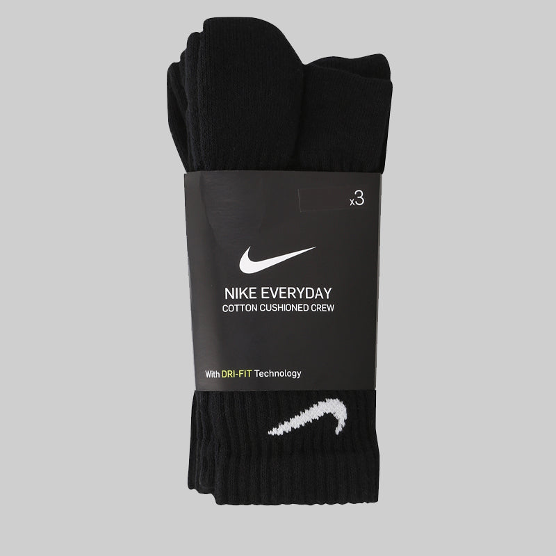Nike Everyday Cushioned Training Crew Socks Triple Pack