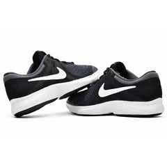 Nike Women's Revolution 4 Trainers Shoes